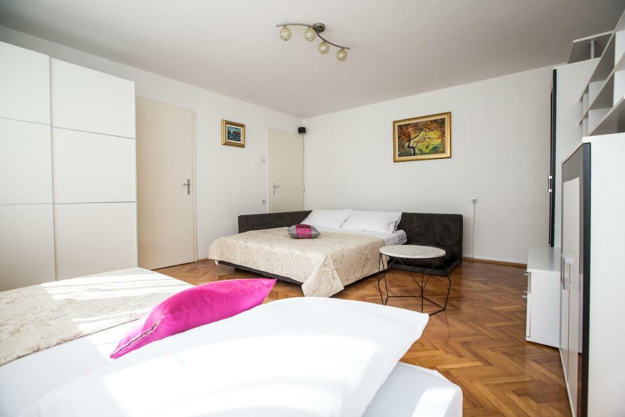 Split Lovret Apartment ภายนอก รูปภาพ